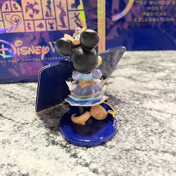 Disney Minnie 50th Anniversary Ornament Figurine - Picture 4 of 10